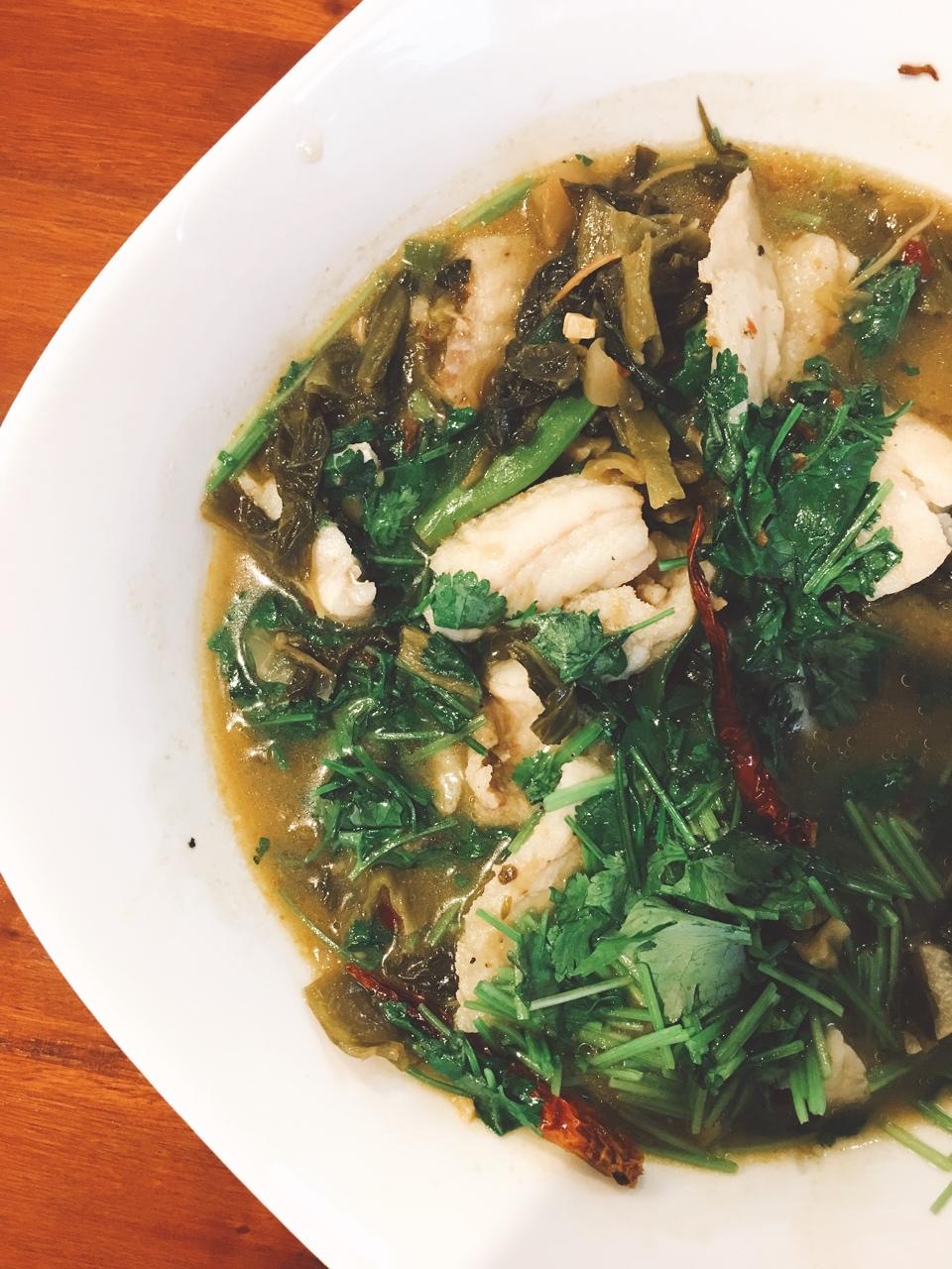 vannie_m做的简易版酸菜鱼