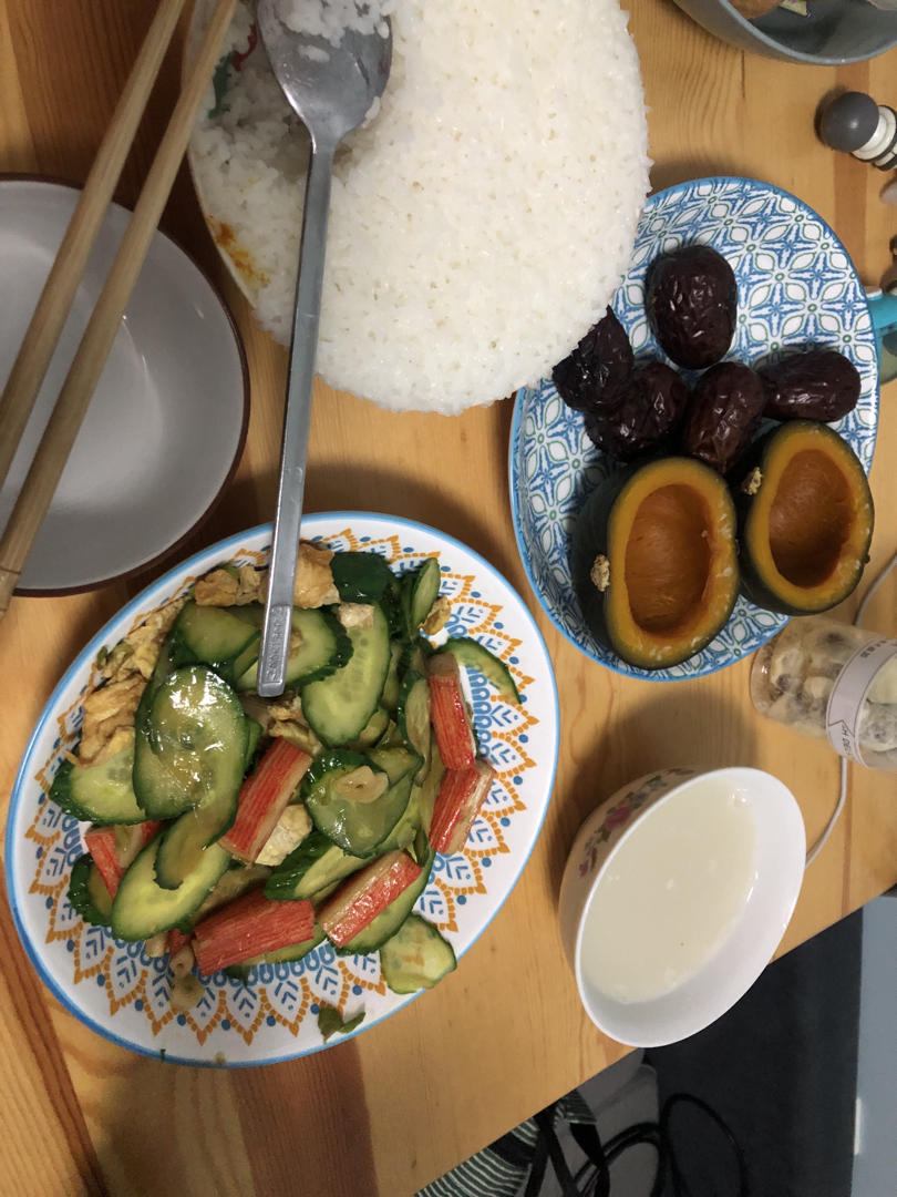 蟹肉棒炒黄瓜|马克西姆不粘锅