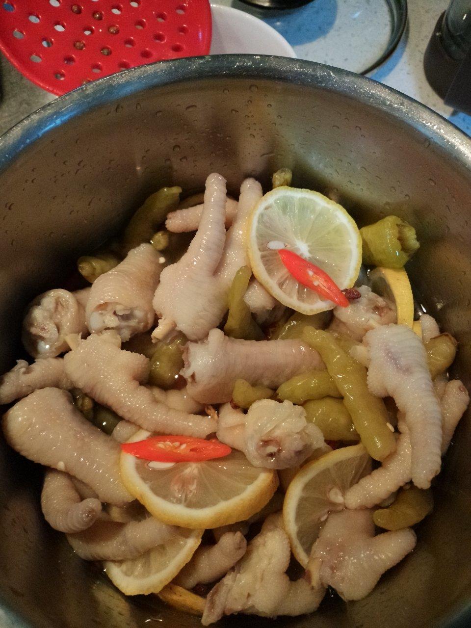 柠檬泡椒凤爪