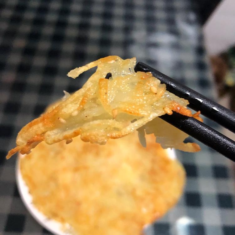 土豆还可以这样做——香脆土豆丝饼的做法 步骤9