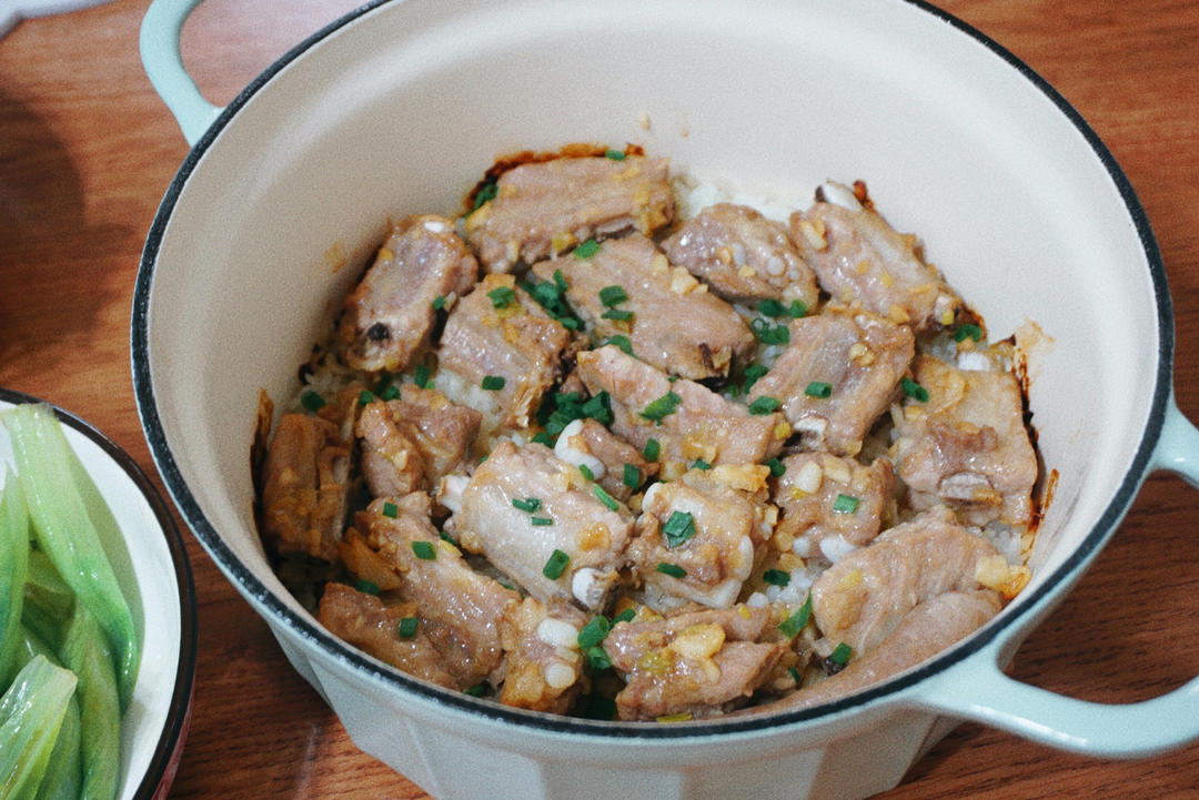 排骨煲仔饭【10月北鼎珐琅锅食谱】