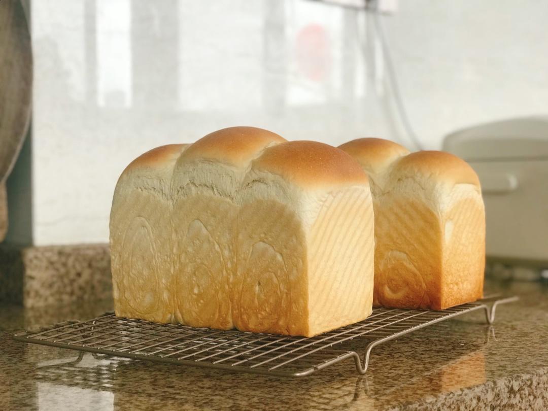 牛奶吐司（附详细步骤图）