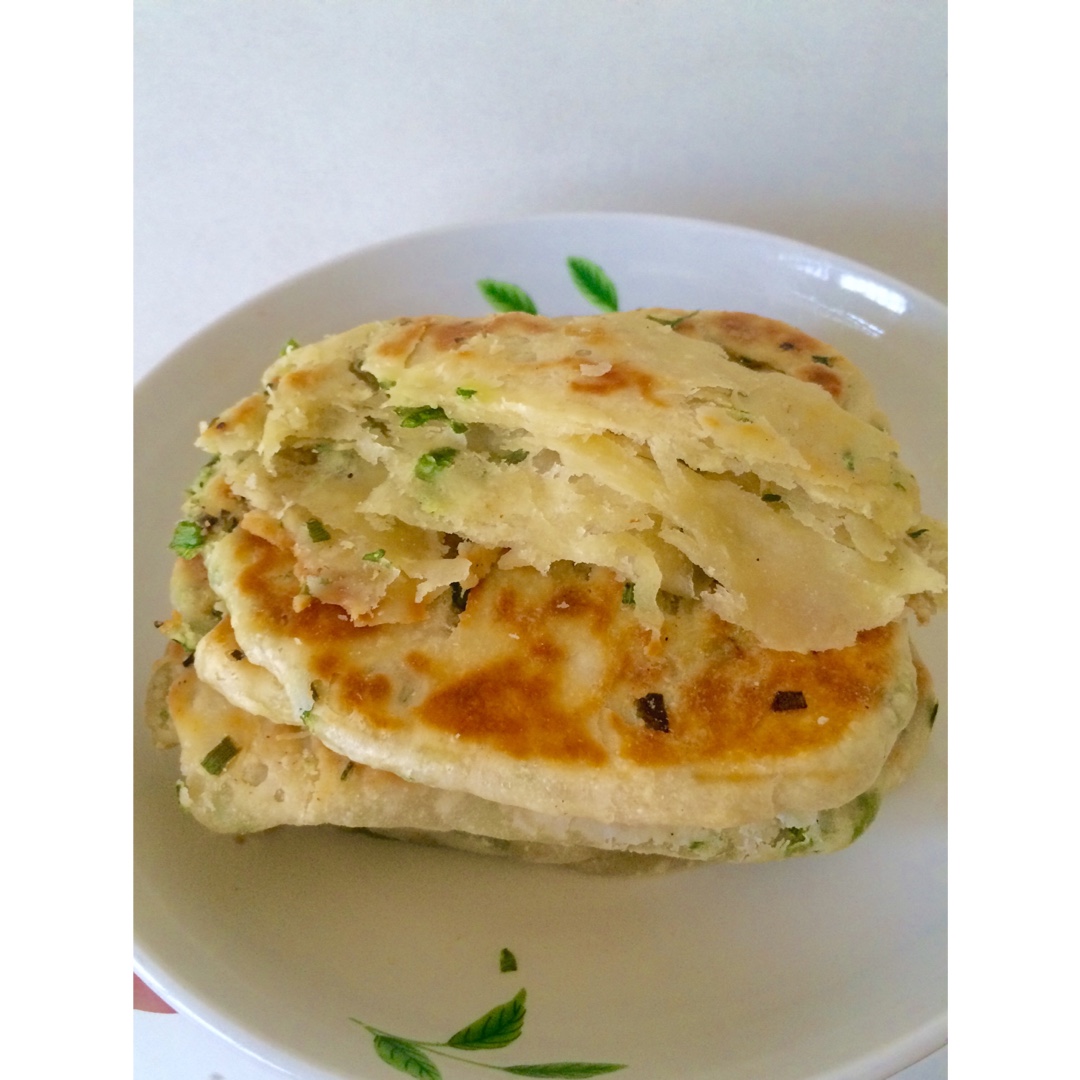 外酥内软的香葱酥饼