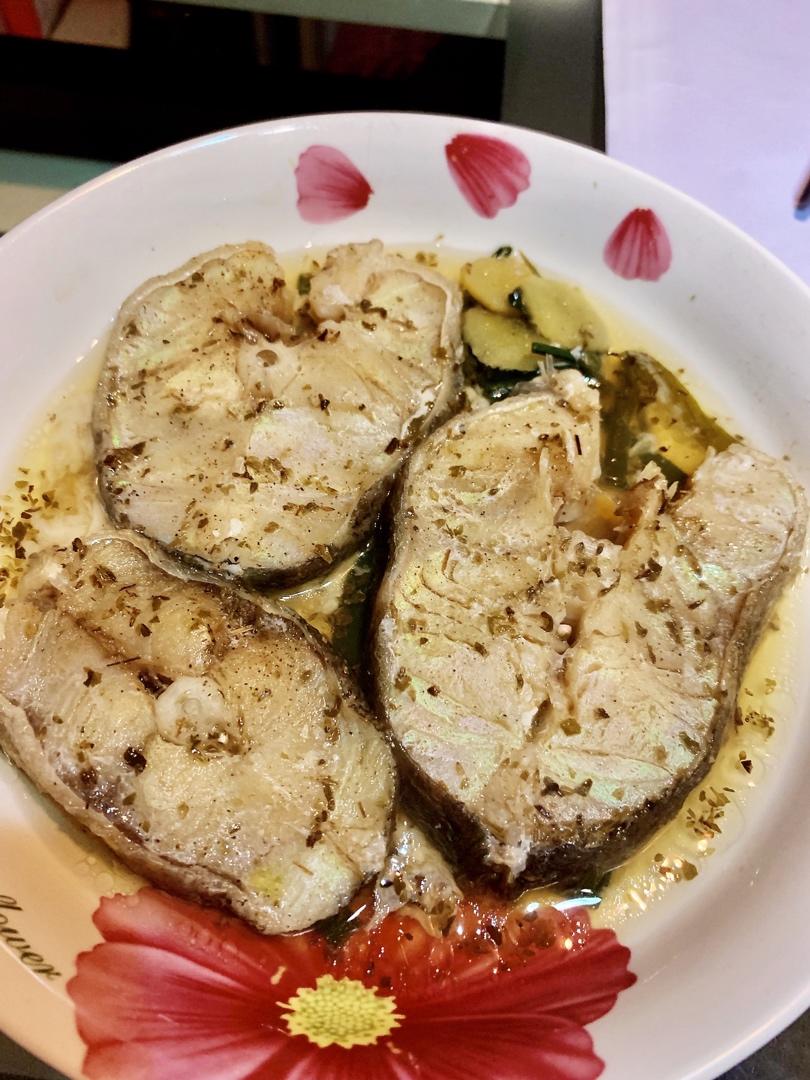 【如何把蒸鳕鱼做的更美味？·宝宝版葱油鳕鱼】（12m+）