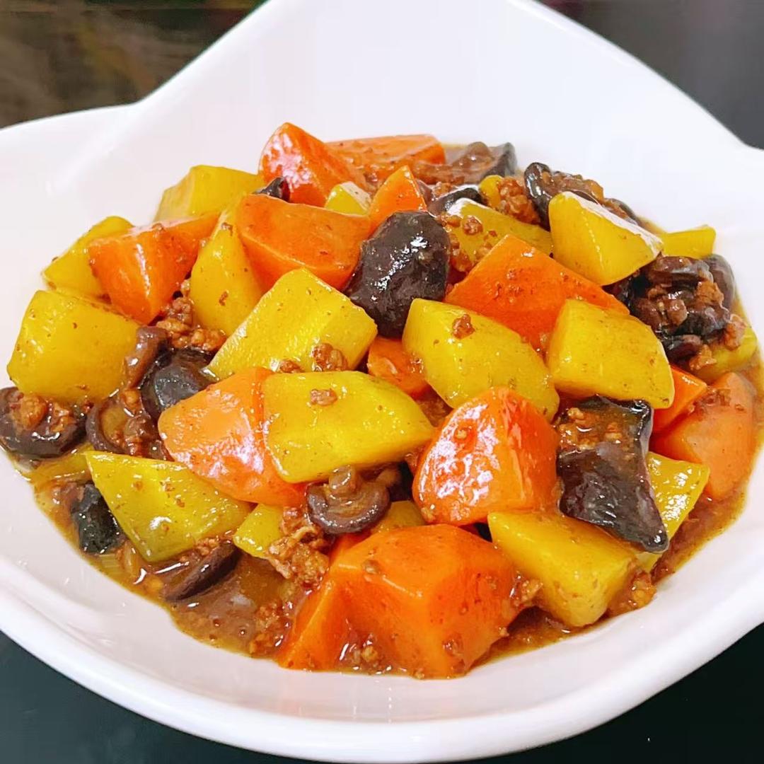 肉沫黄萝卜(盖浇饭) 肉沫黄萝卜(盖浇饭)