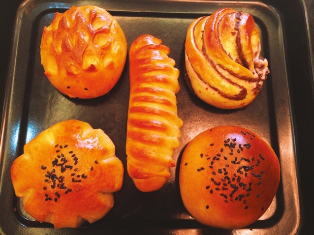 豆沙面包卷