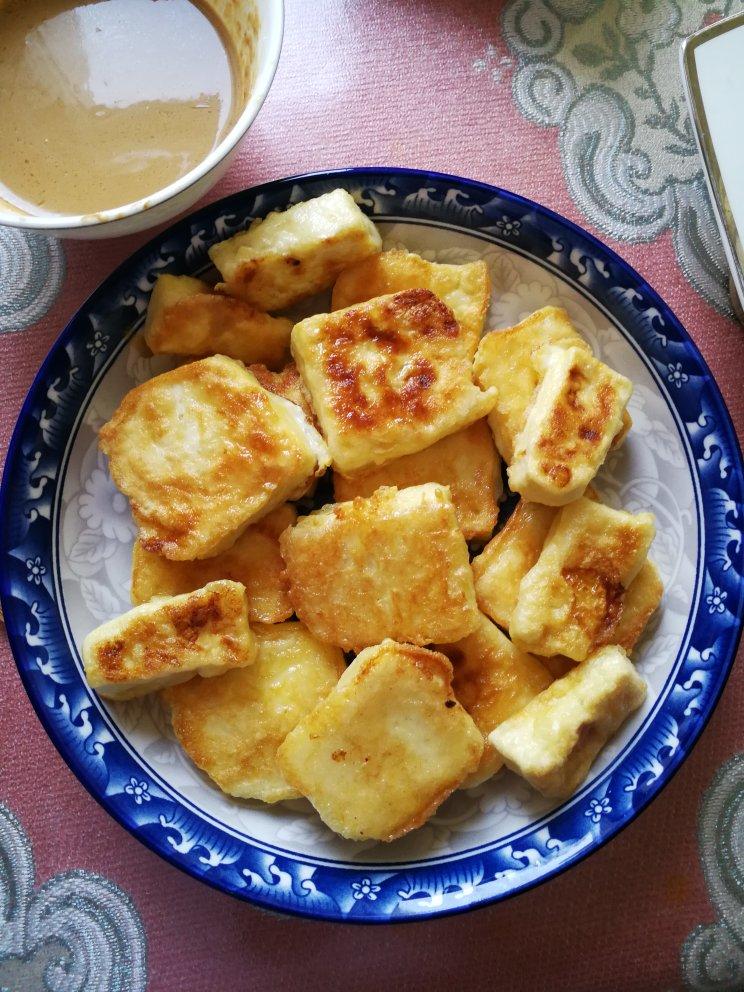 无敌好吃的香煎豆腐