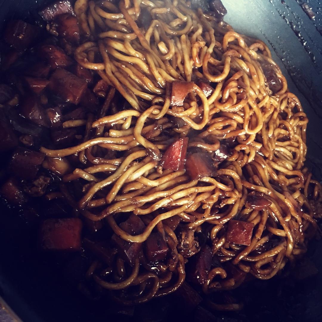 堂妈小厨——韩式炸酱面
