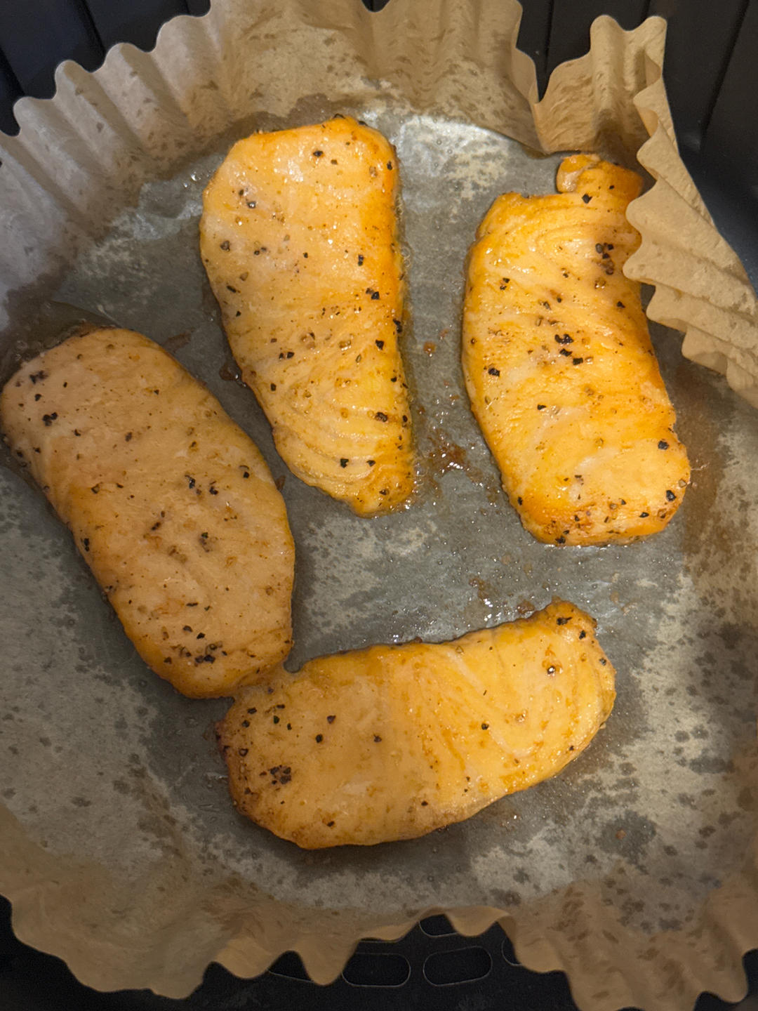 空气炸锅无油煎三文鱼(减脂 懒人必备)