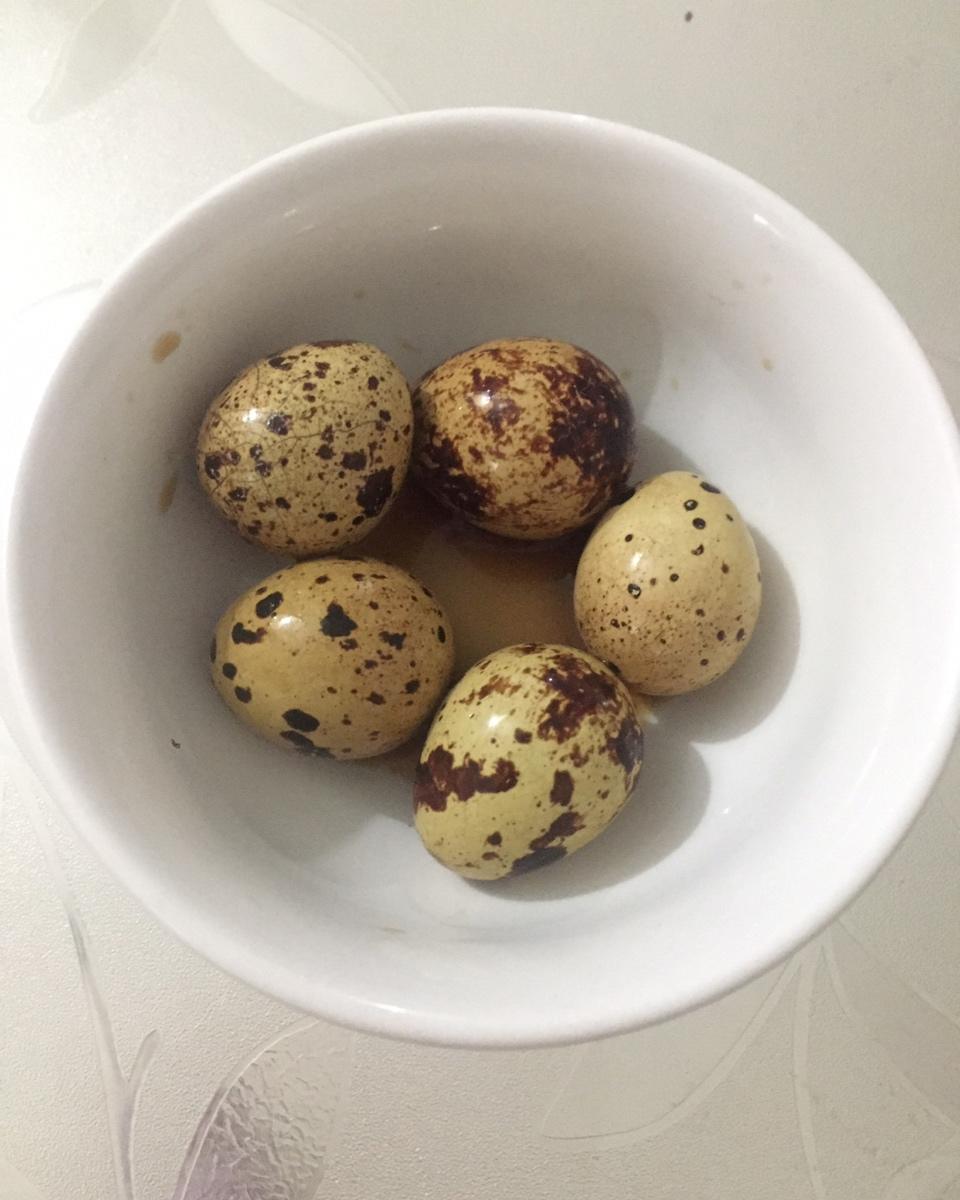 五香卤鹌鹑蛋