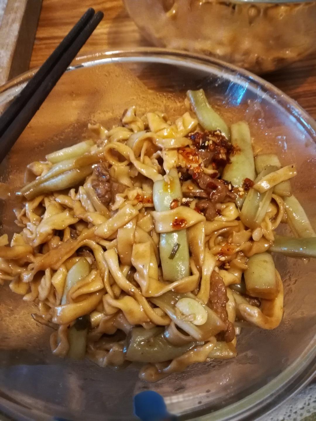 豆角焖面