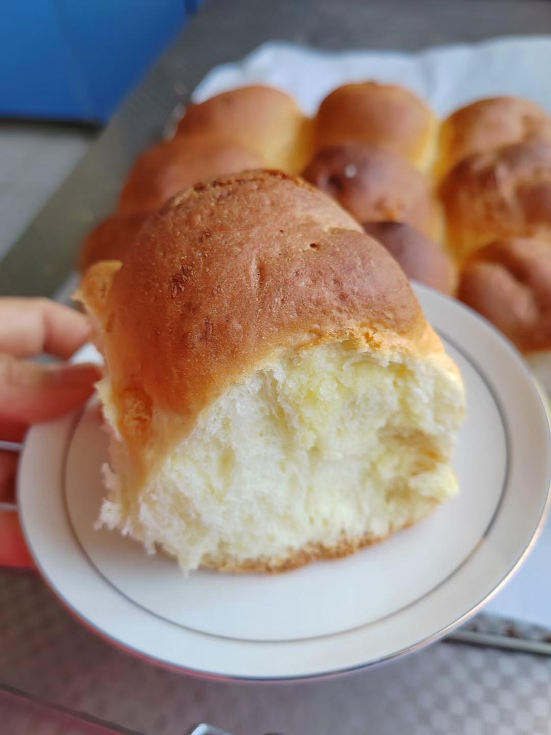 不用揉手套膜的奶香面包（简易低糖低油版）