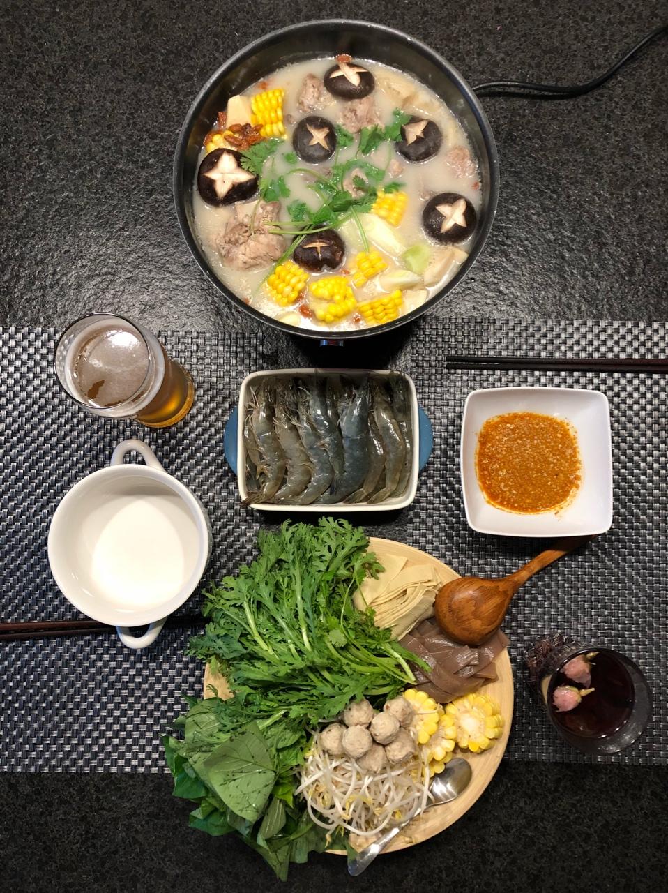 【骨汤火锅】