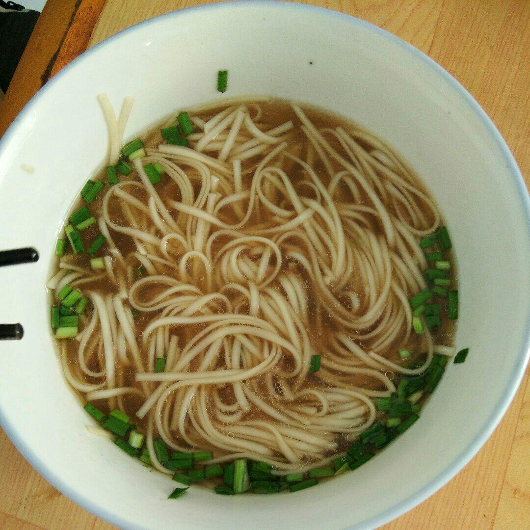 我的一人食：酸汤挂面