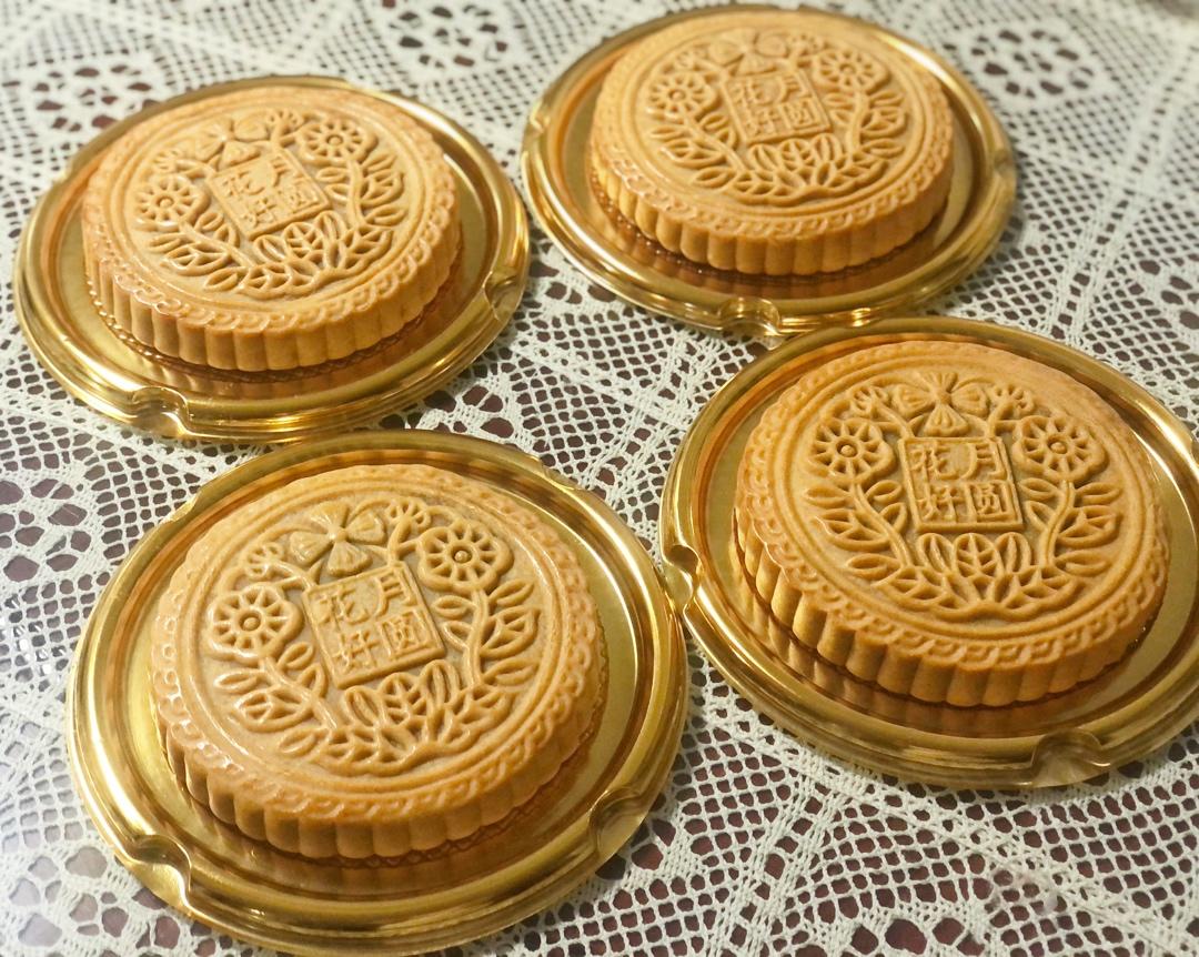 一个600克大月饼