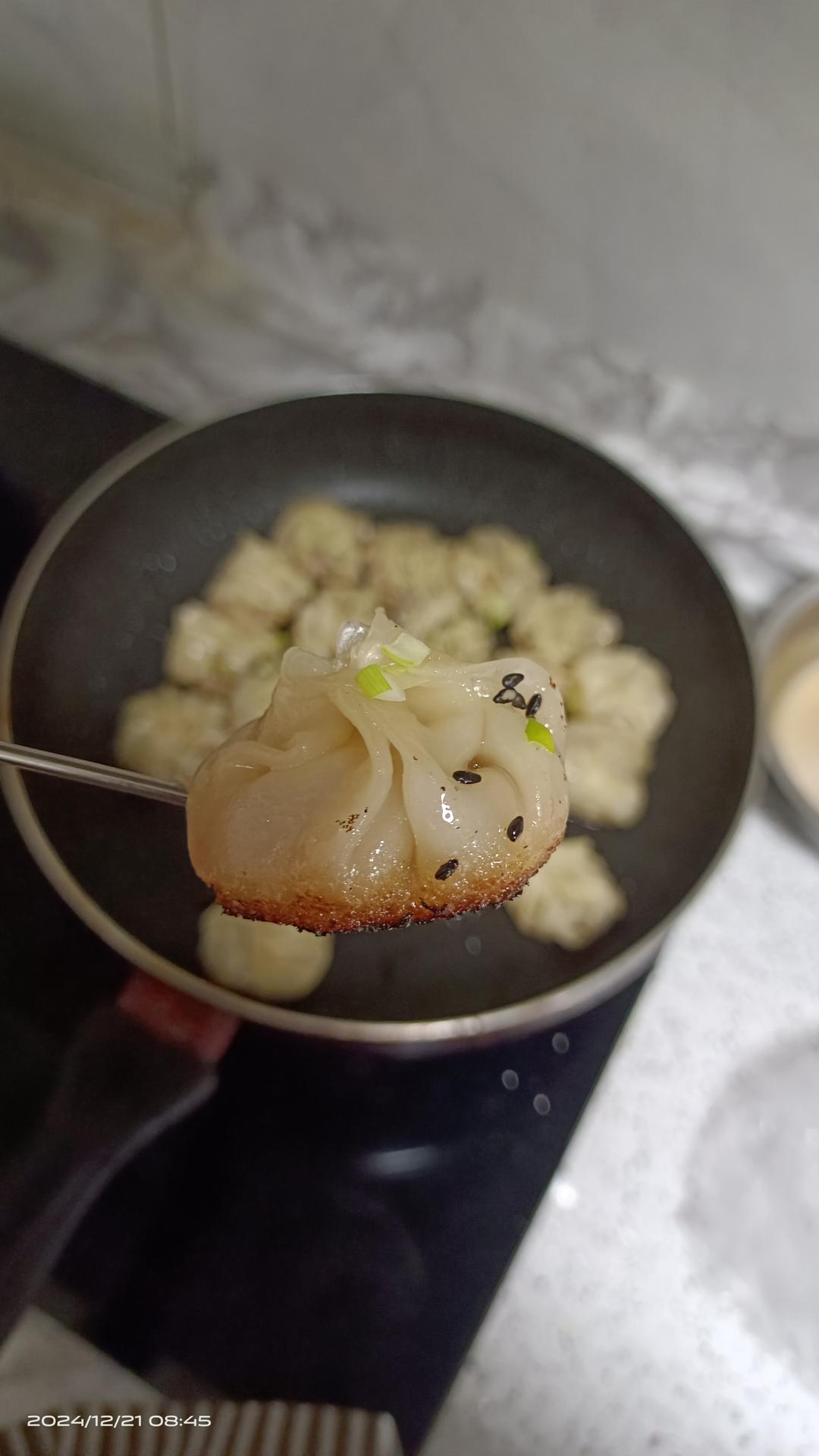 牛肉拇指生煎包