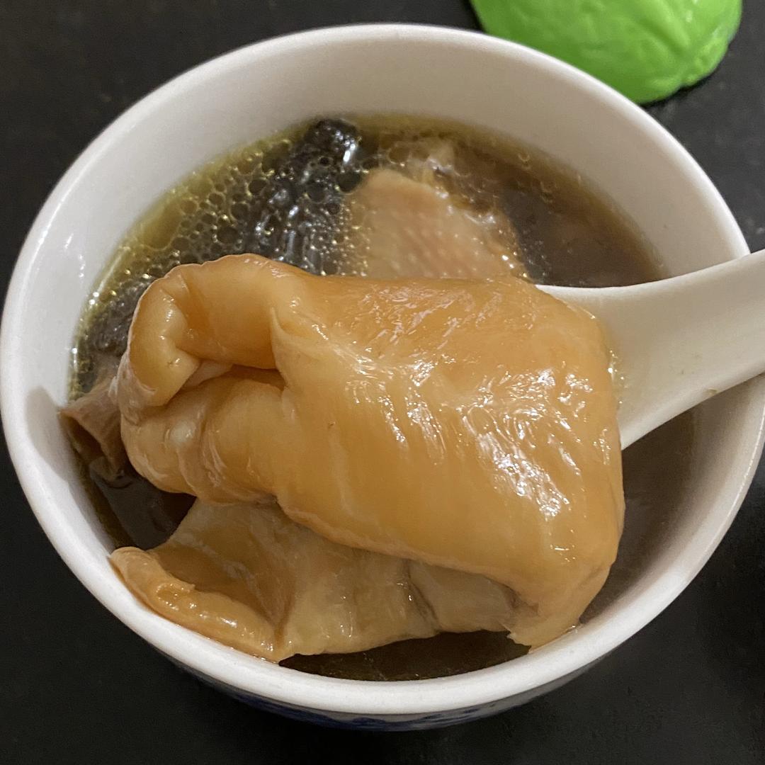 羊肚菌鱼胶/花胶养生汤