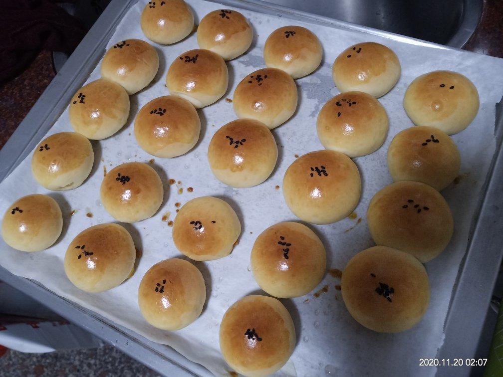 中筋粉的奶香小餐包