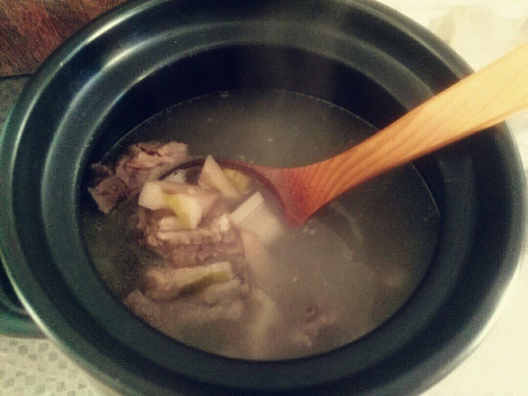 莲藕排骨汤