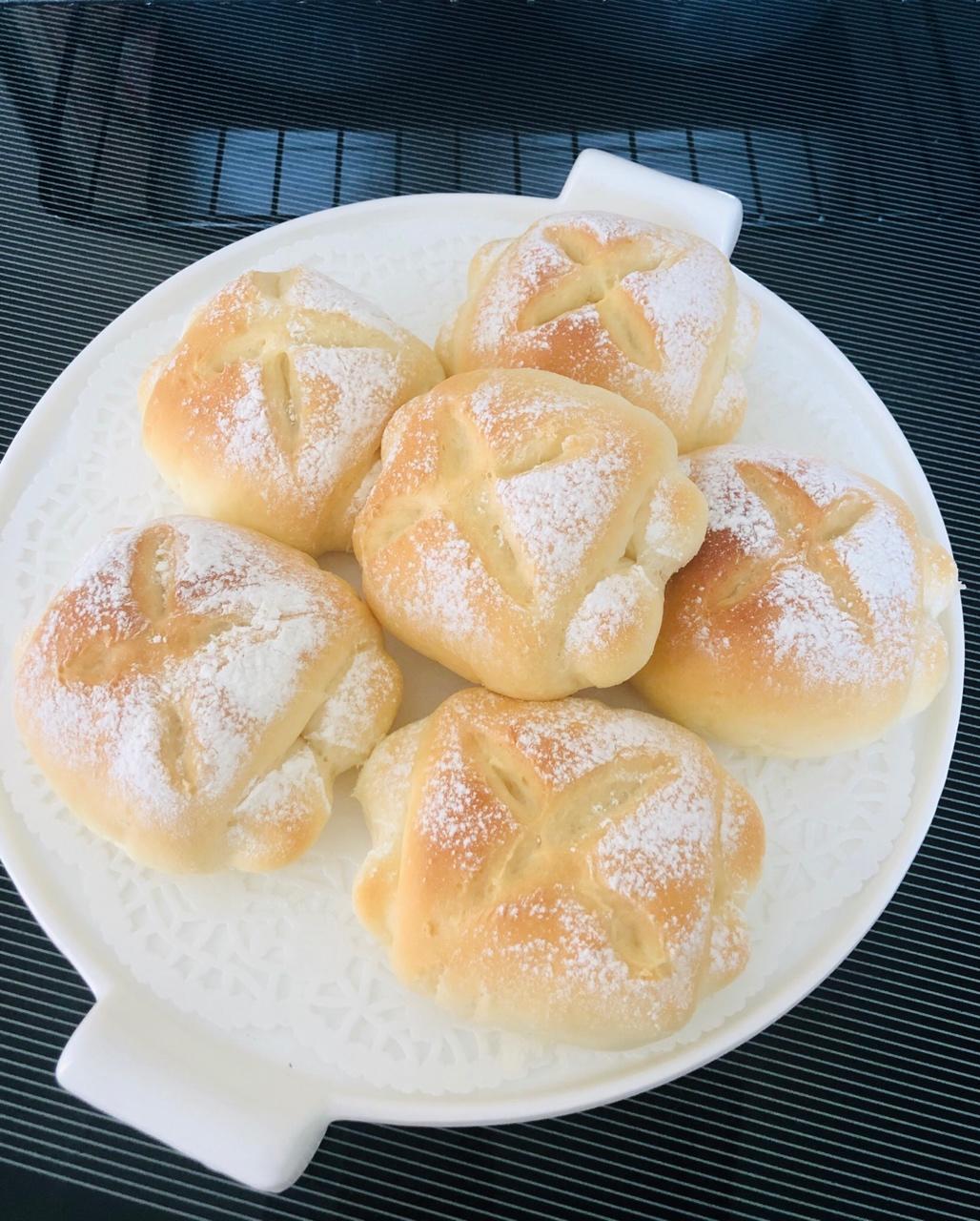牛奶软面包