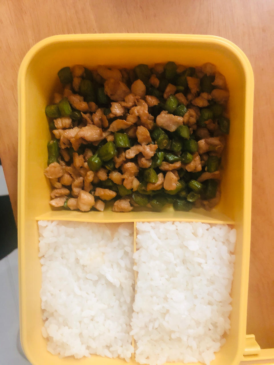 超简单的下饭菜🔥肉末豆角，好吃到流泪