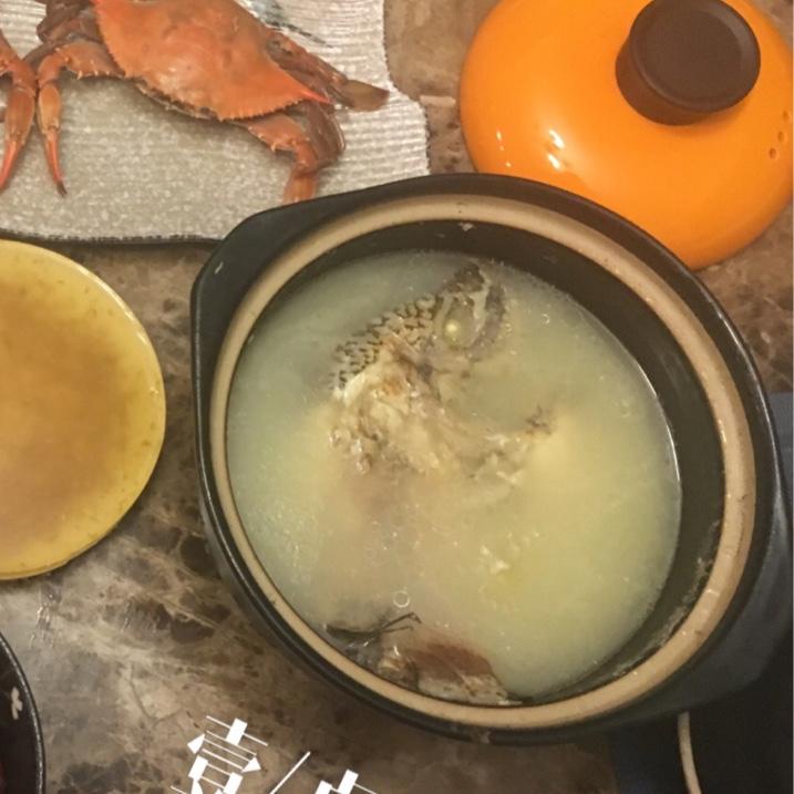 奶白鲫鱼汤