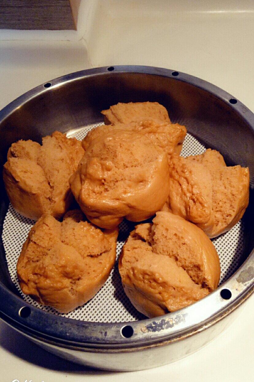 妥妥的红糖开花馒头（酵母版）