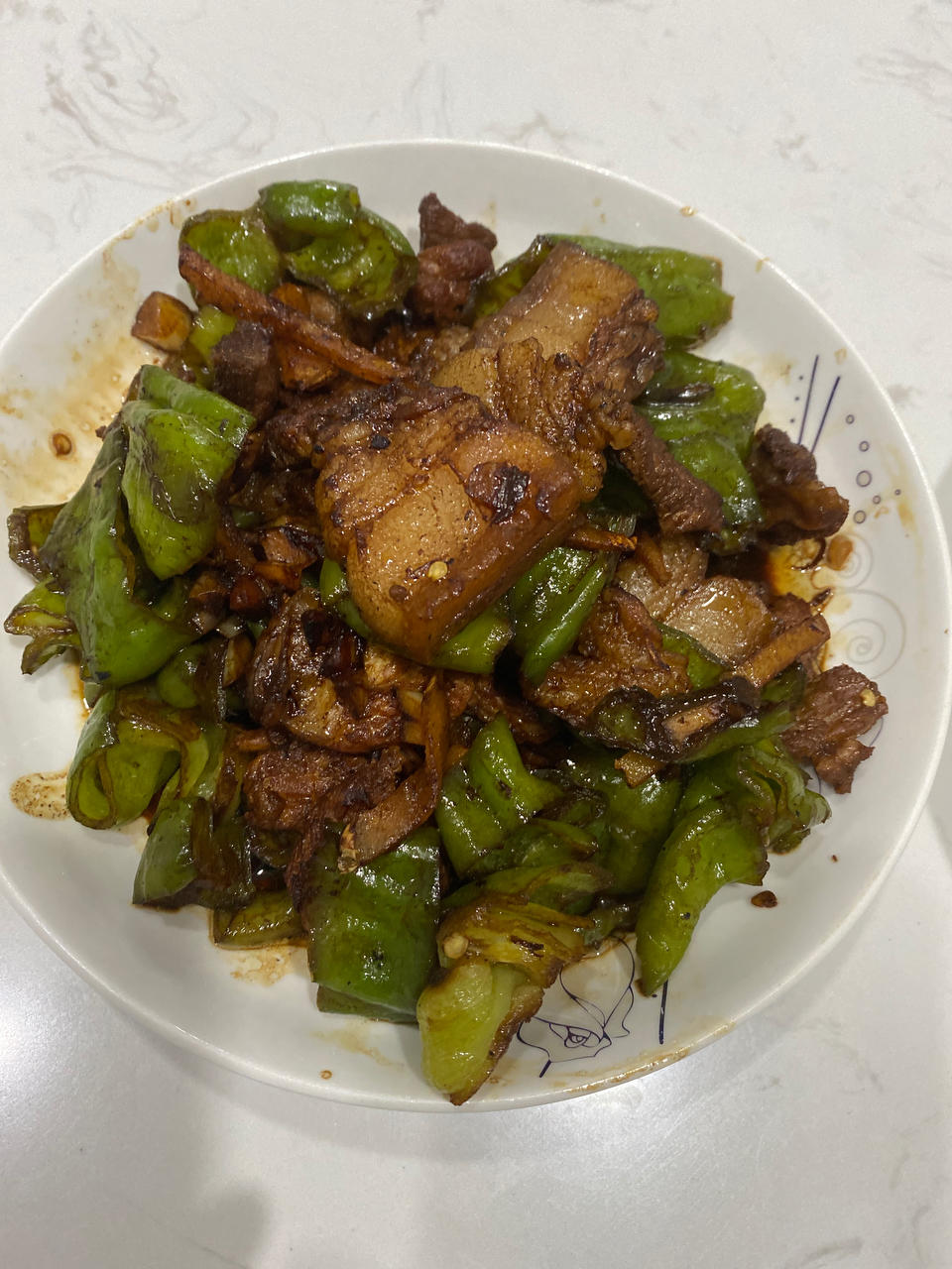 下饭神器👉青椒炒肉