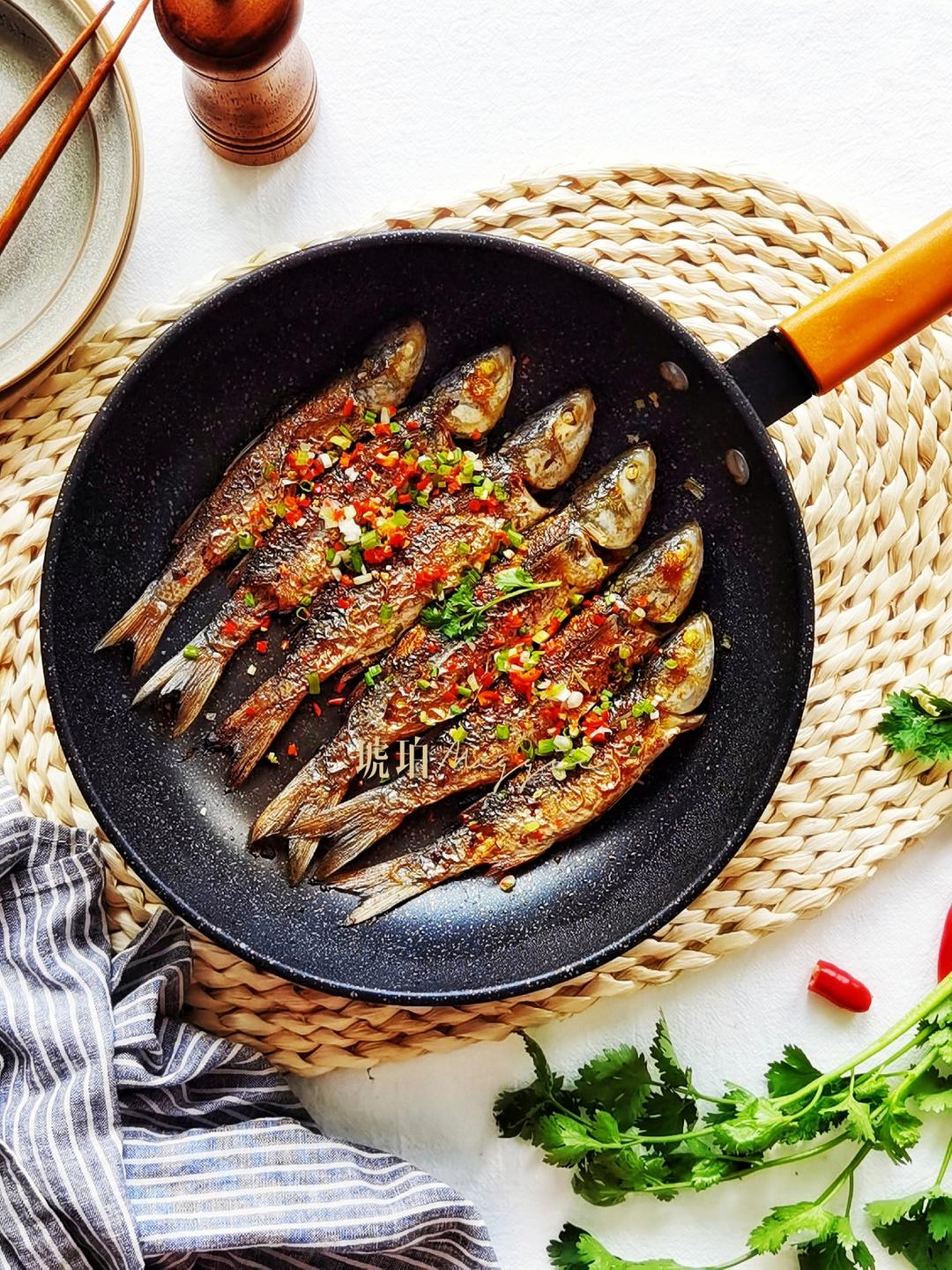 香煎海鲫鱼的做法