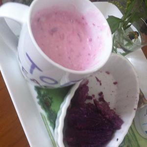 烤紫薯酸奶的做法 步骤4