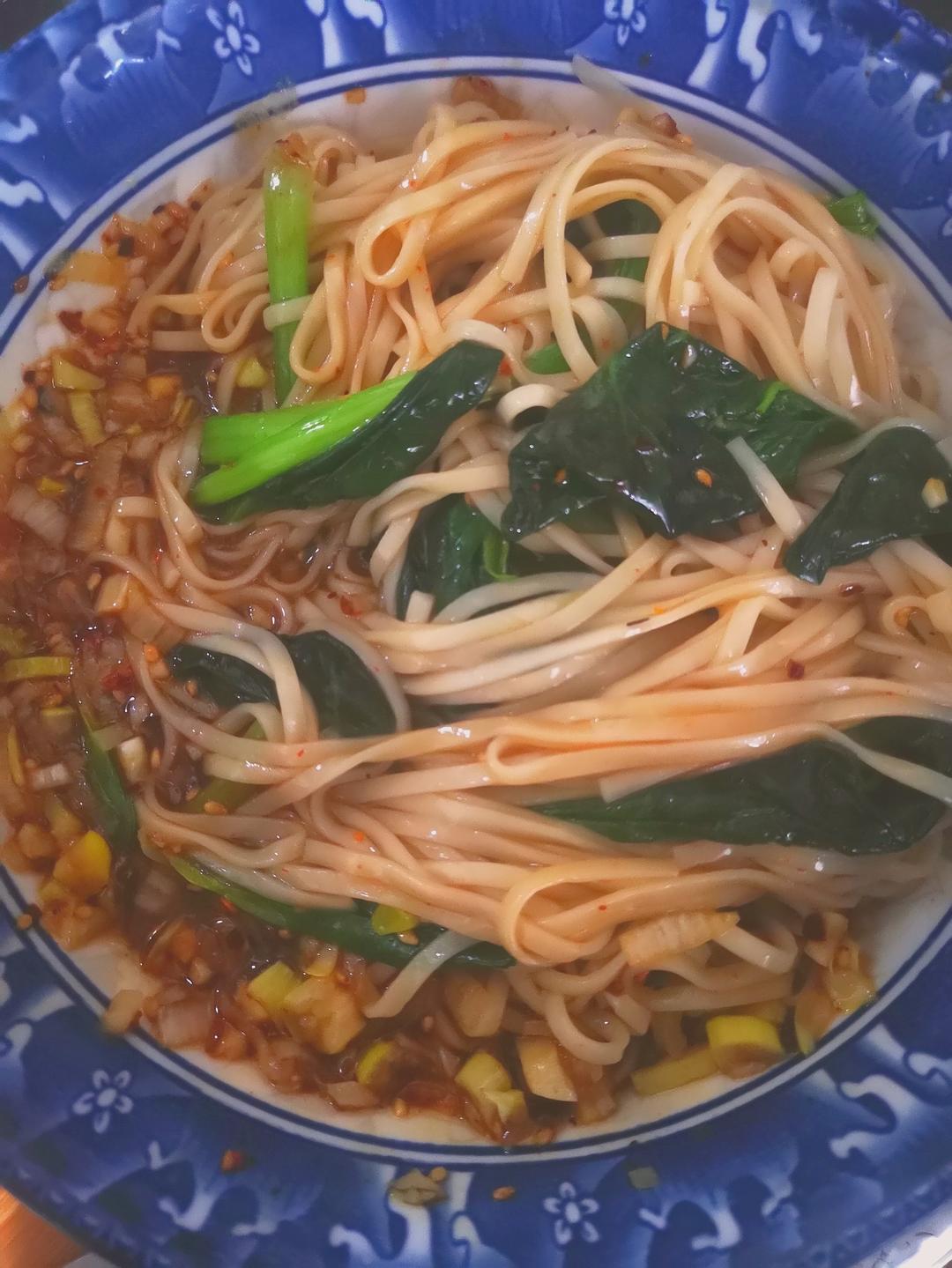 【酸汤面】嘹咂咧