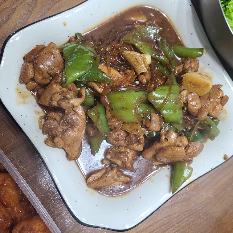 简单又好吃的黄焖鸡