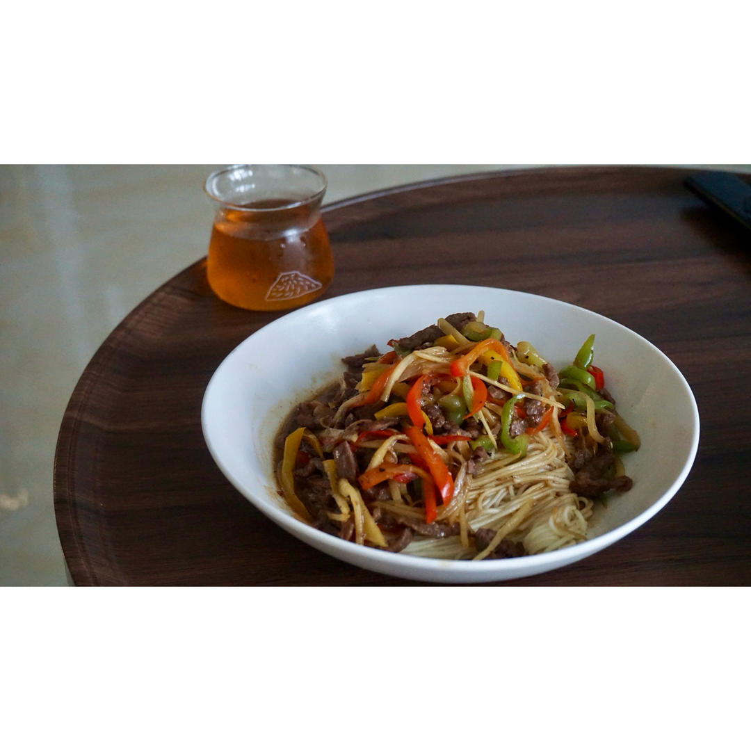 一锅成菜仔姜双椒牛肉