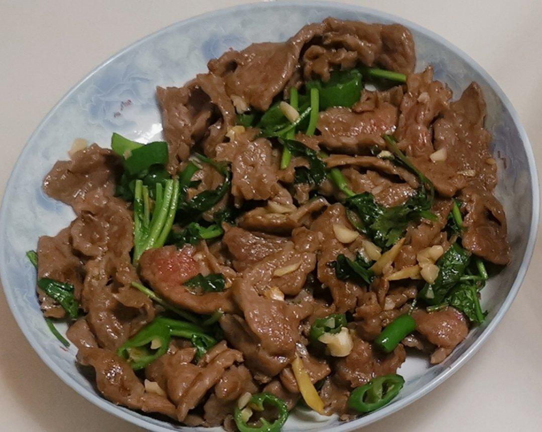 小炒牛肉（小白也可以做的超好吃！！）