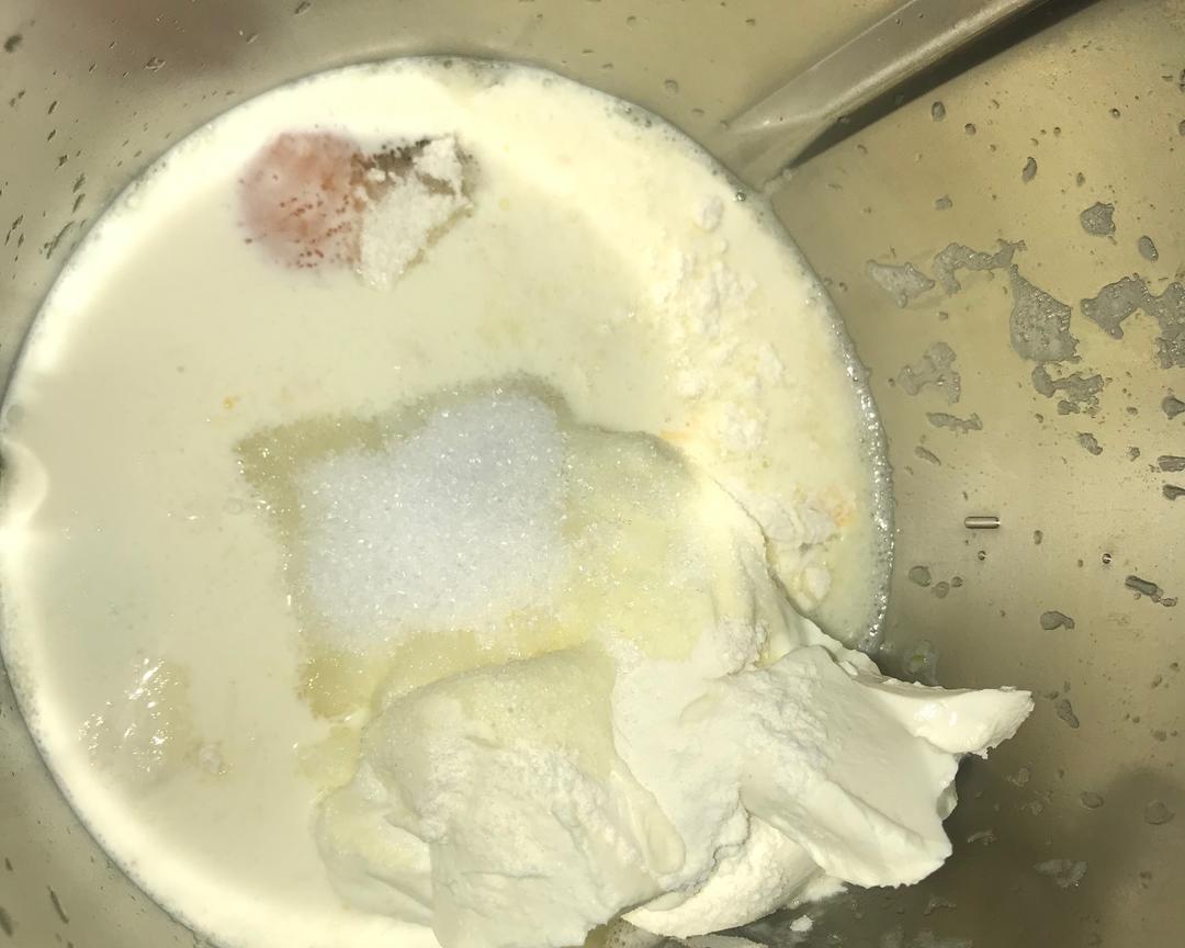 纯奶手撕吐司的做法 步骤1