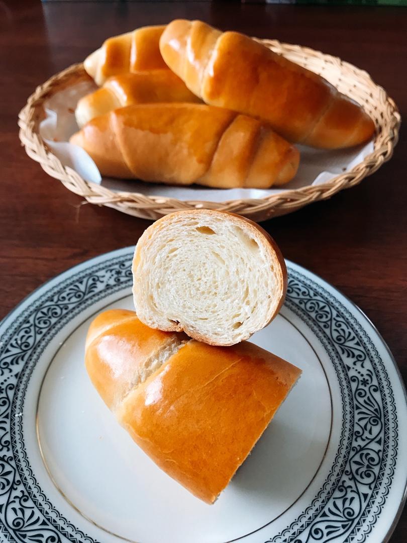 噶陀慈诚拉姆做的咸香奶酪面包卷