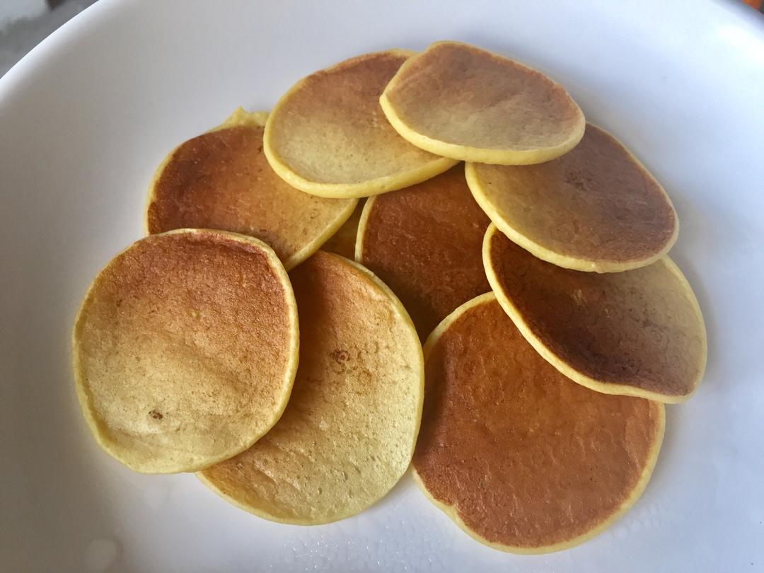 松软可口的苹果煎饼超好吃