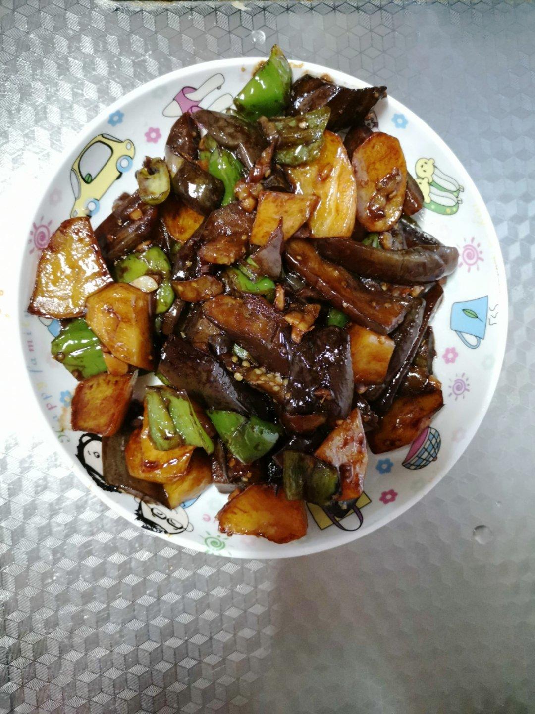 【最正宗的地三鲜的做法_地三鲜家常做法_怎么做好吃】