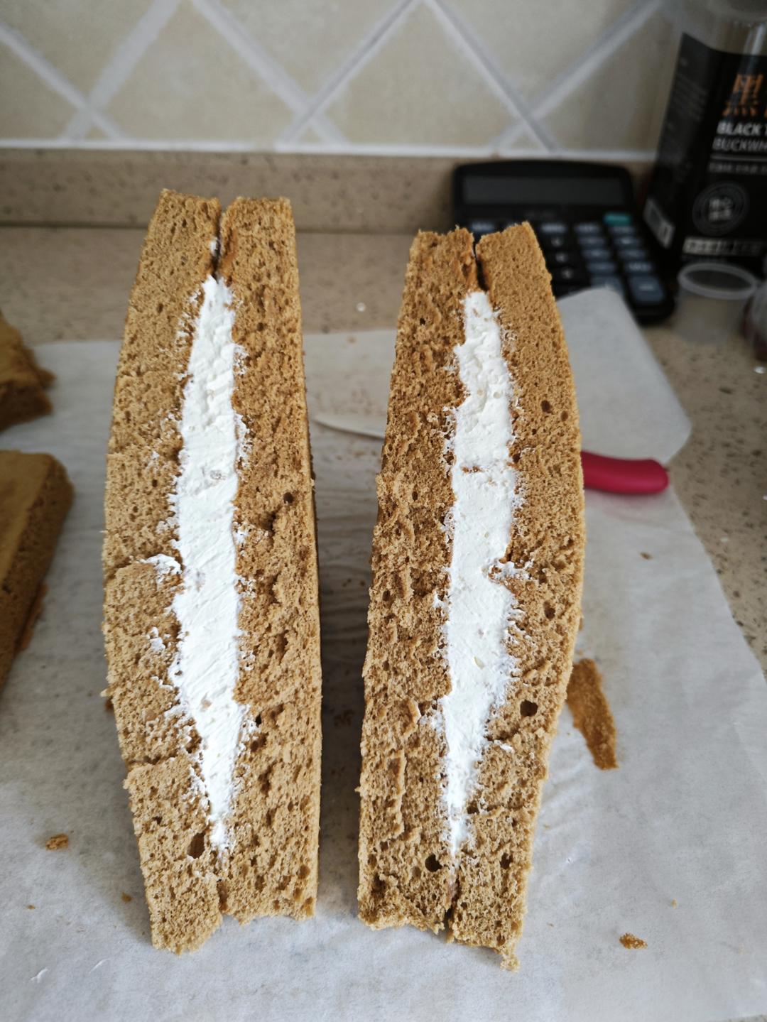 后悔没有早点做这个巧克力三明治蛋糕 吃一口就沦陷了