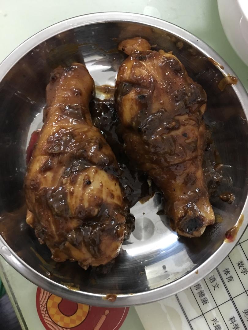 🔥好吃到飙泪的秘汁多汁蒜香鸡腿，鲜嫩到流口水。