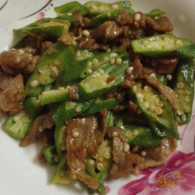 秋葵炒牛肉