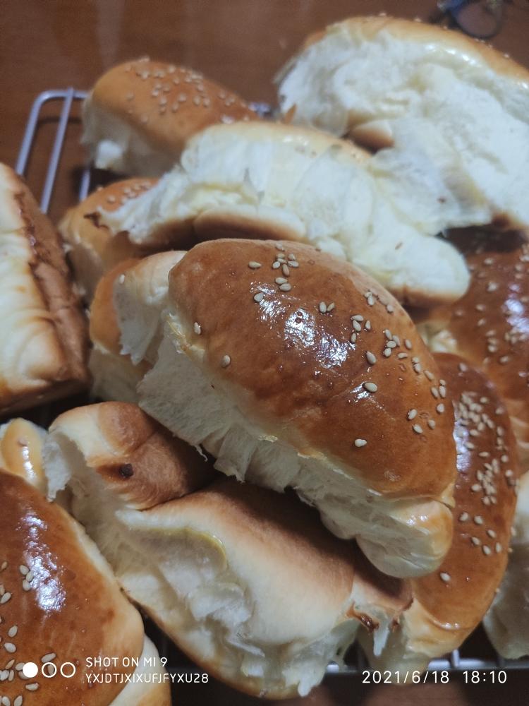 纯奶手撕吐司的做法 步骤1