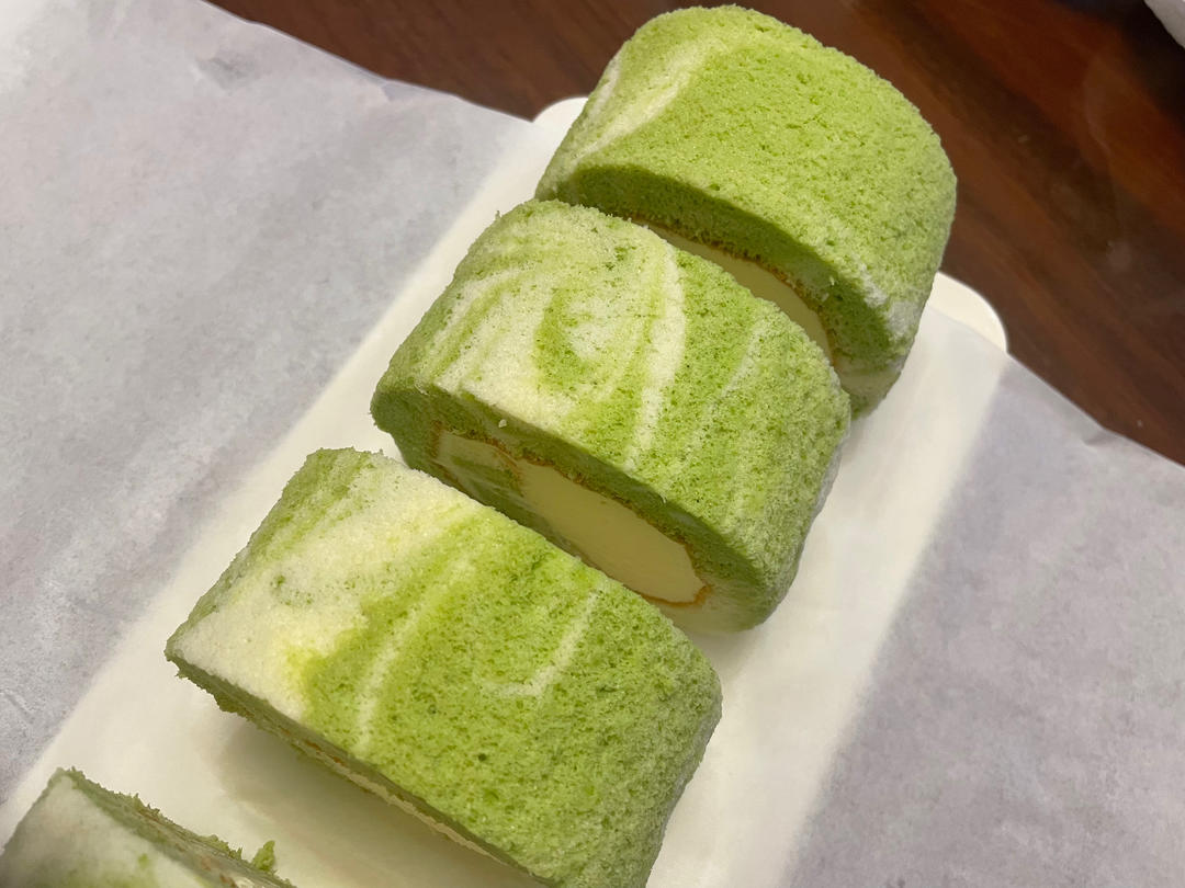 斑斓大理石蛋糕卷