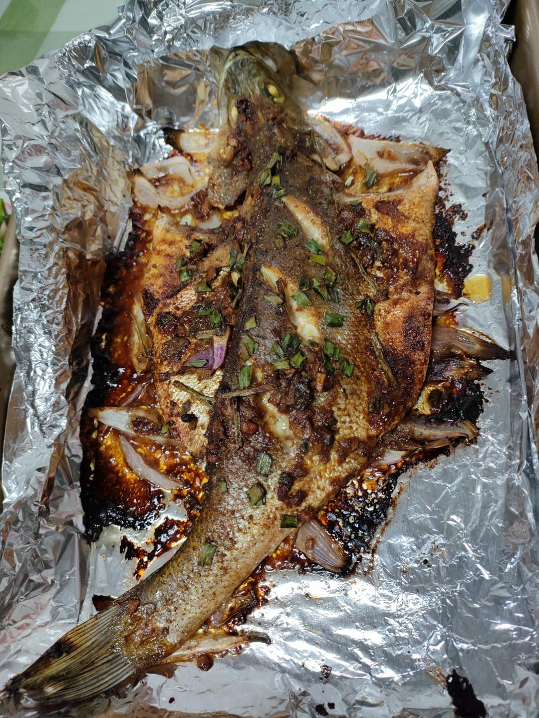 超简单的烤鲈鱼🐟