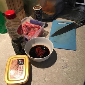 【快手】韩式辣酱烤肋排的做法 步骤2