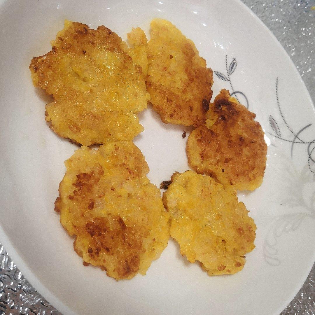 虾仁别再炒着吃了，这样做，当早餐大人孩子都爱吃