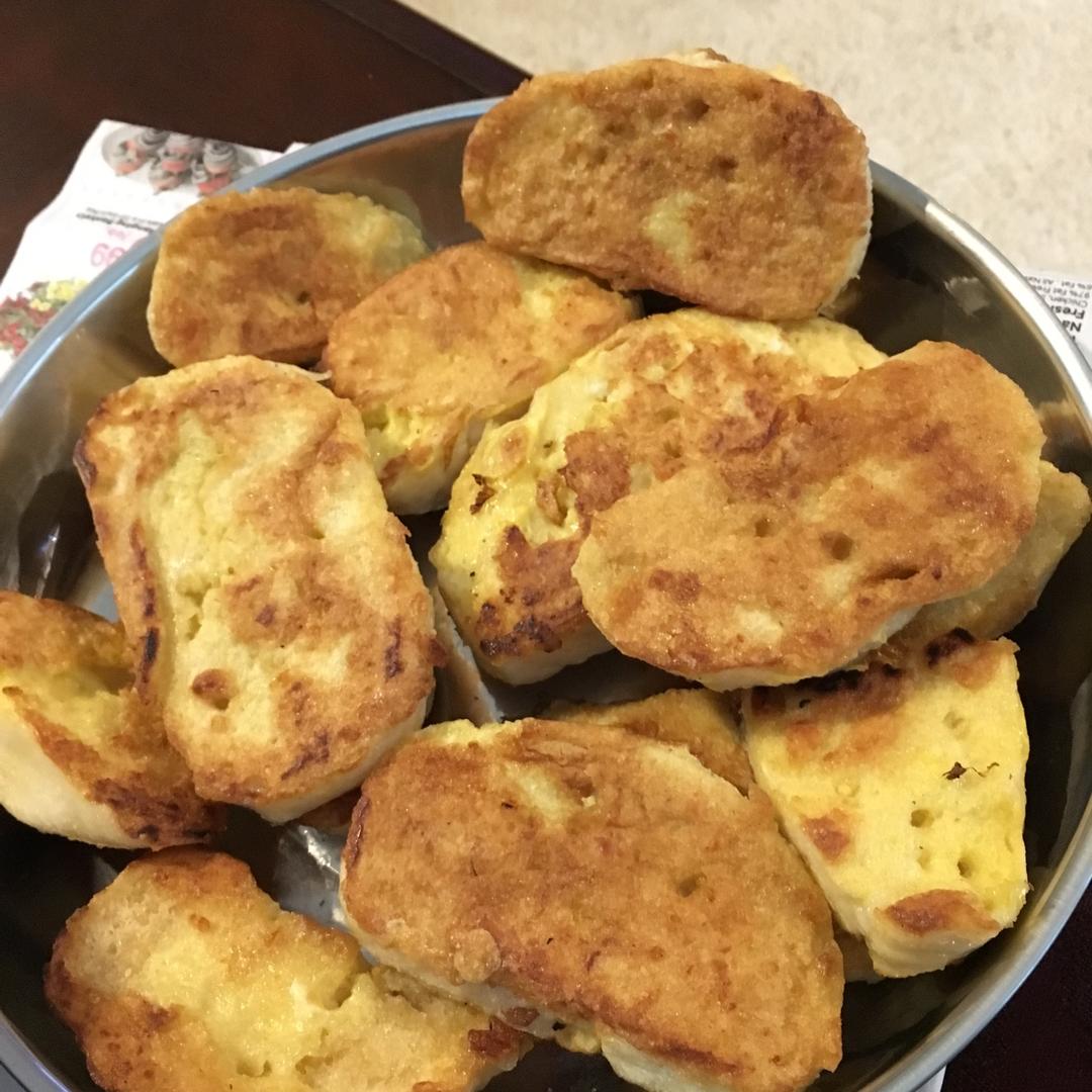 鸡蛋煎馒头片