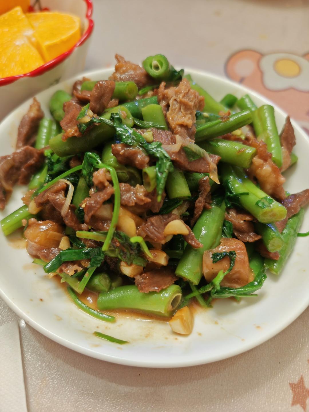 家常豆角炒肉🐱