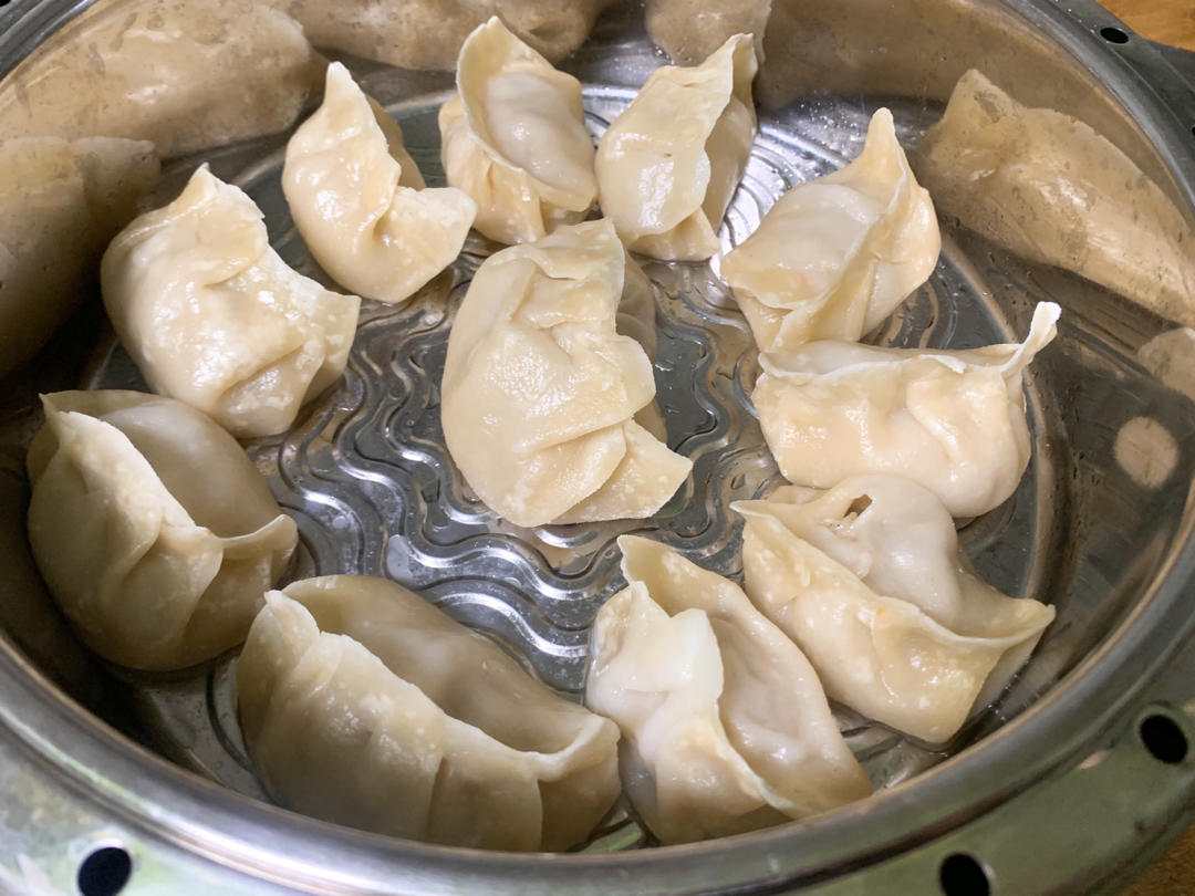 西葫虾仁鲜肉水饺