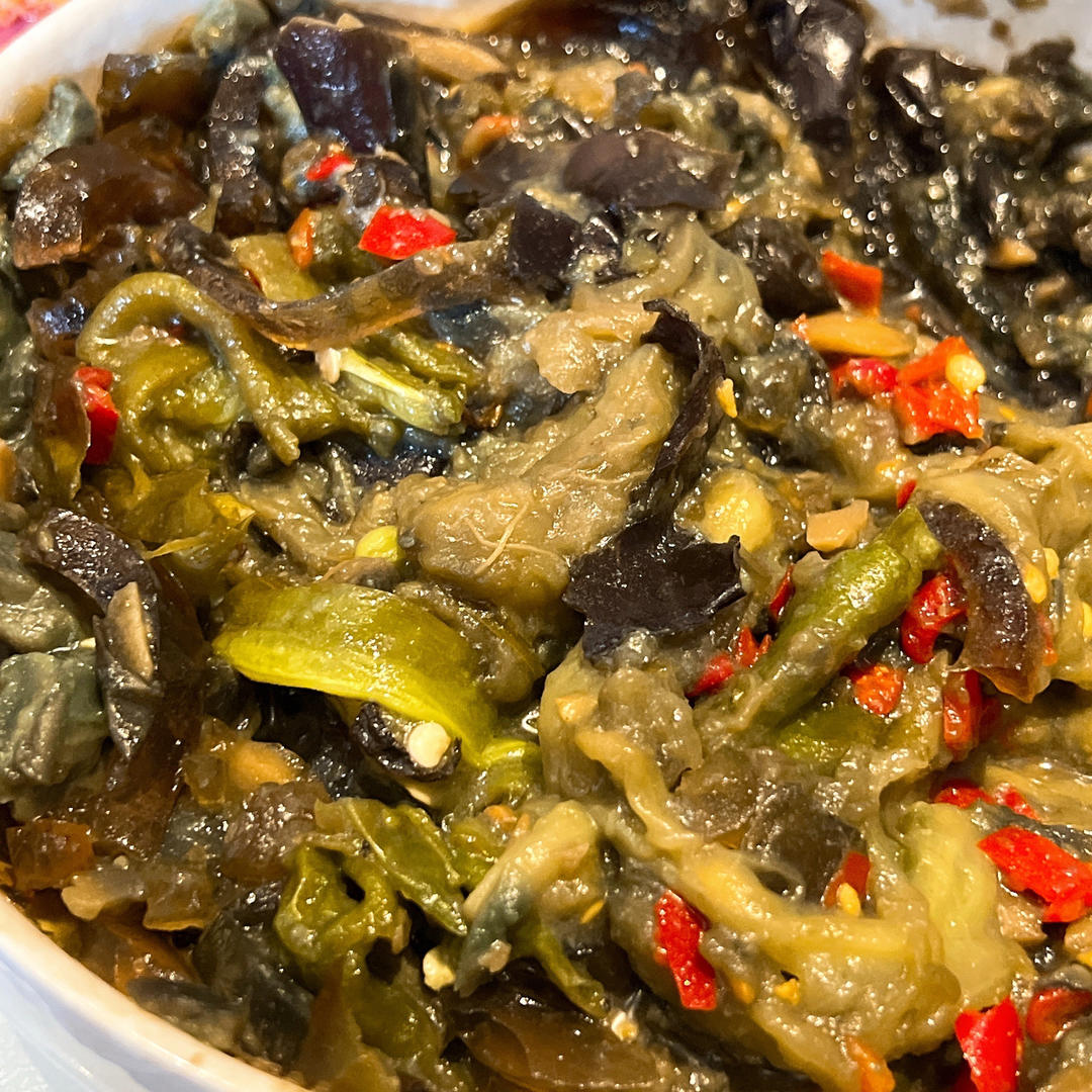 擂辣椒茄子皮蛋（超爽下饭菜 空气炸锅不加油）